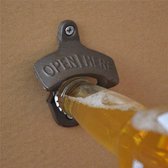 foto van een Bierfles opener kroonkurk